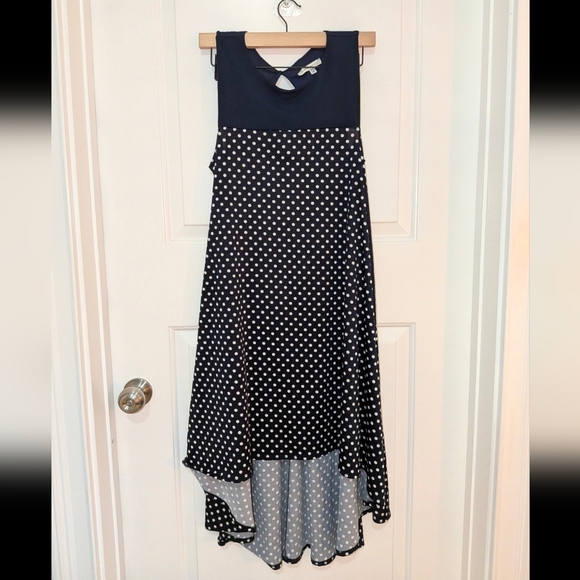 Tash + Sophie Dresses & Skirts - NWOT Elegant High-Low Polka Dot Dress - Navy and White
